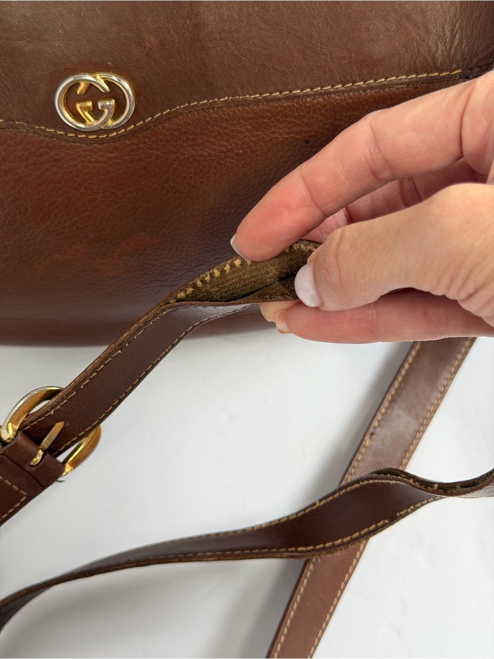 Authentic Gucci Crossbody Bag Brown chestnut Leather Shoulder Bag GG - Fair poor - Picture 10 of 16